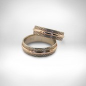 Vestuviniai žiedai su baltų raštais Nr. 54 - auksas 585